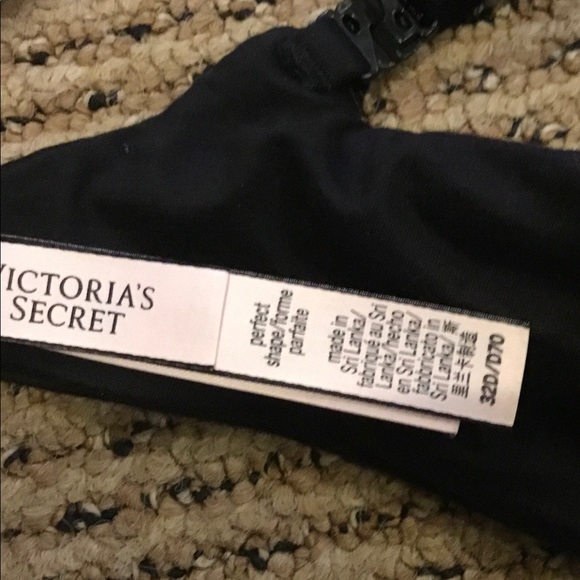 Victoria’s Secret Bra - Picture 3 of 3